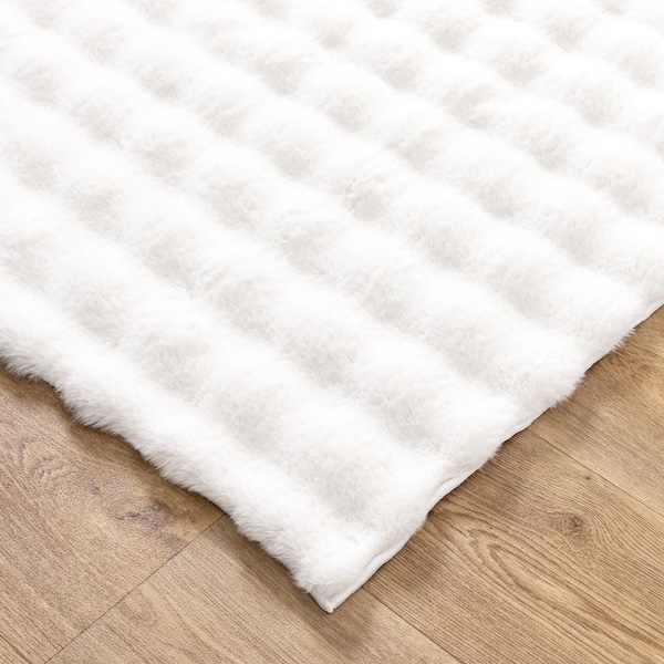 purr-shaggy-rug-white-modern-bubble3-copy.jpg