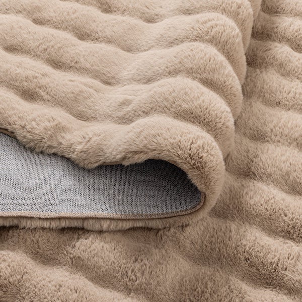 purr-shaggy-rug-dark-beige-modern-bubble4.jpeg